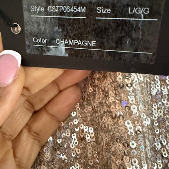 Sequin Joggers and Matching Sequin Short Sleeve Top - Picture 2 of 6